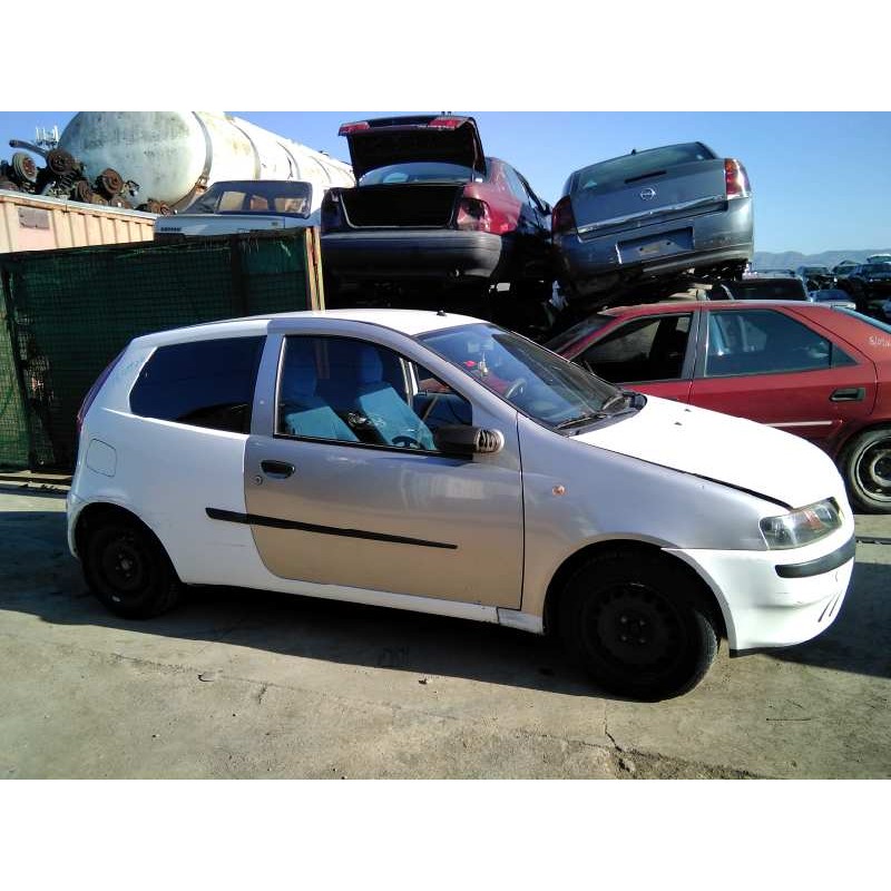 fiat punto berlina (188) del año 2003