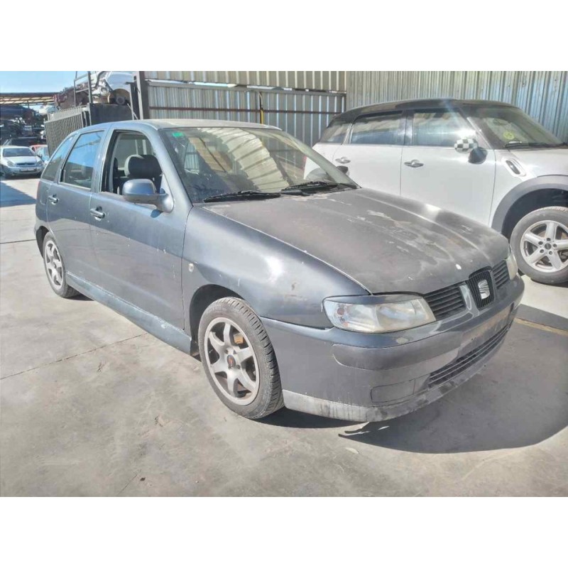 seat ibiza (6k1) del año 2001