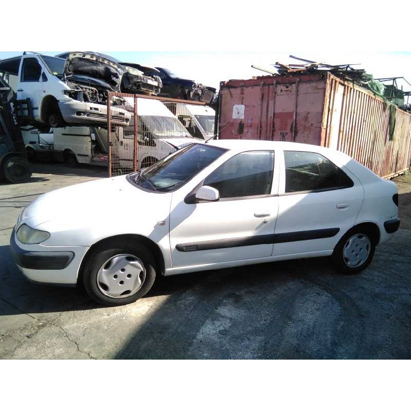 citroën xsara berlina del año 1999