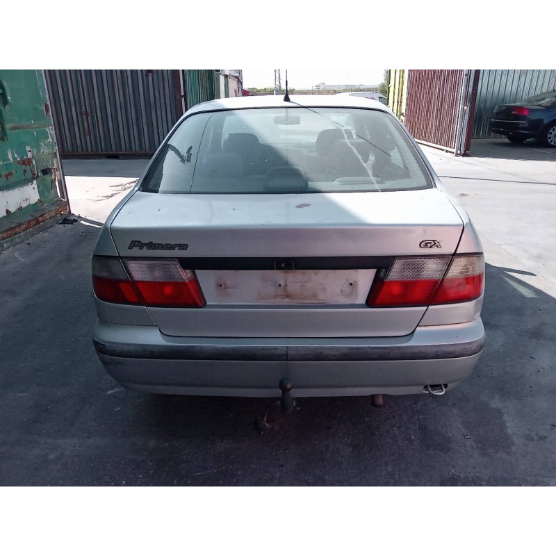 nissan primera berlina (p11) del año 1997