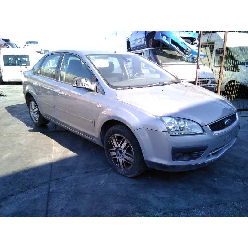 ford focus berlina (cap) del año 2005