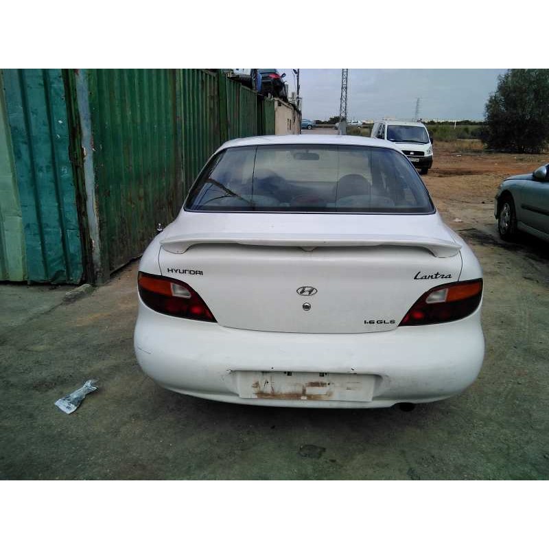 hyundai lantra berlina (rd) del año 1996
