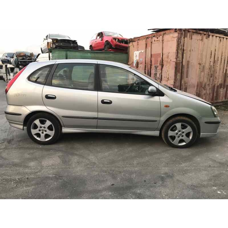 nissan almera tino (v10m) del año 2003
