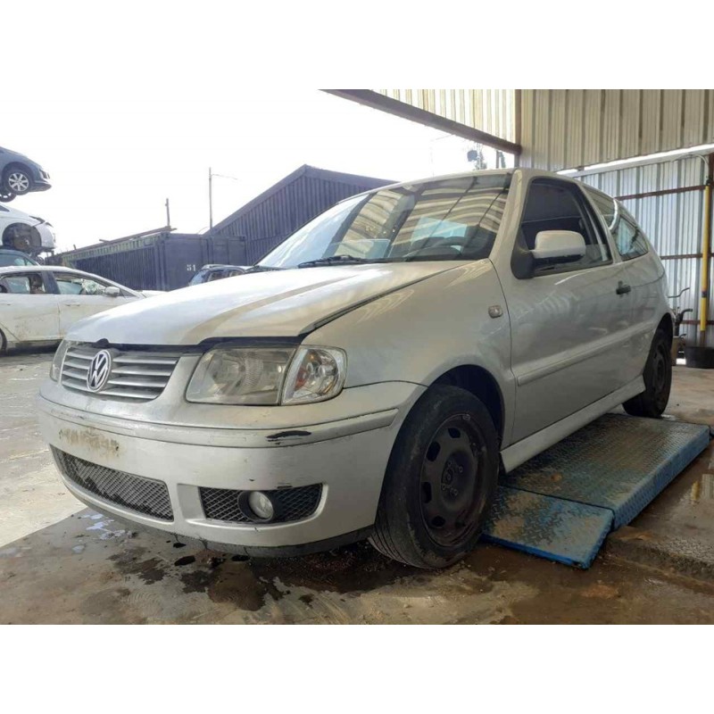 volkswagen polo berlina (6n2) del año 2001