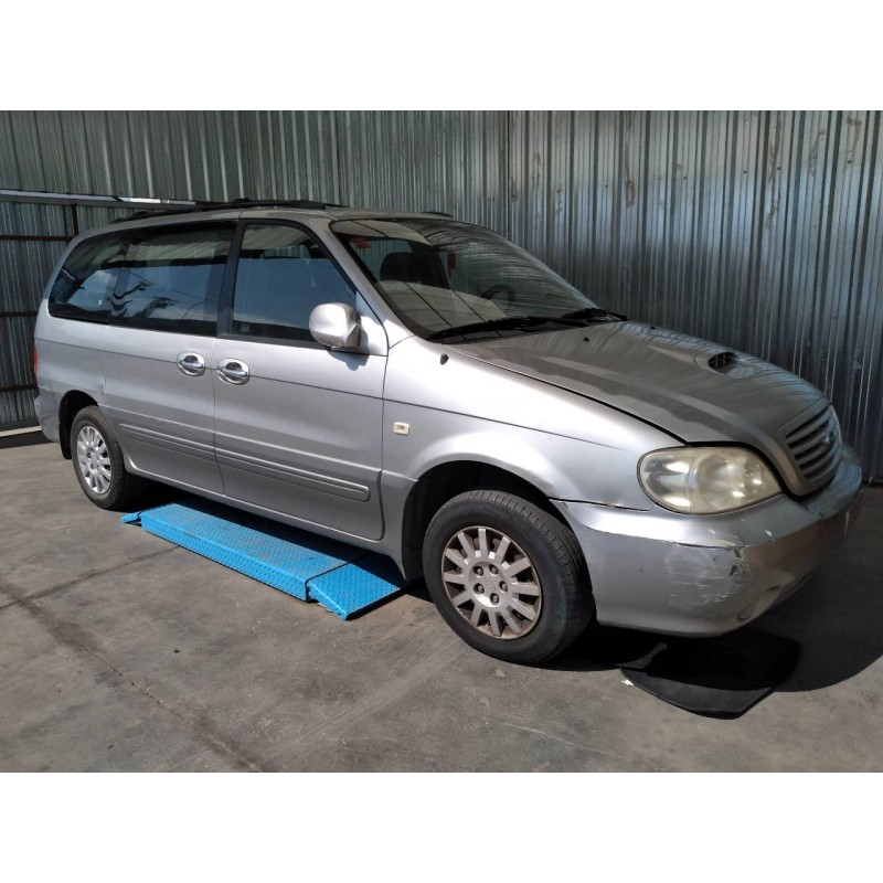 kia carnival ii del año 2003
