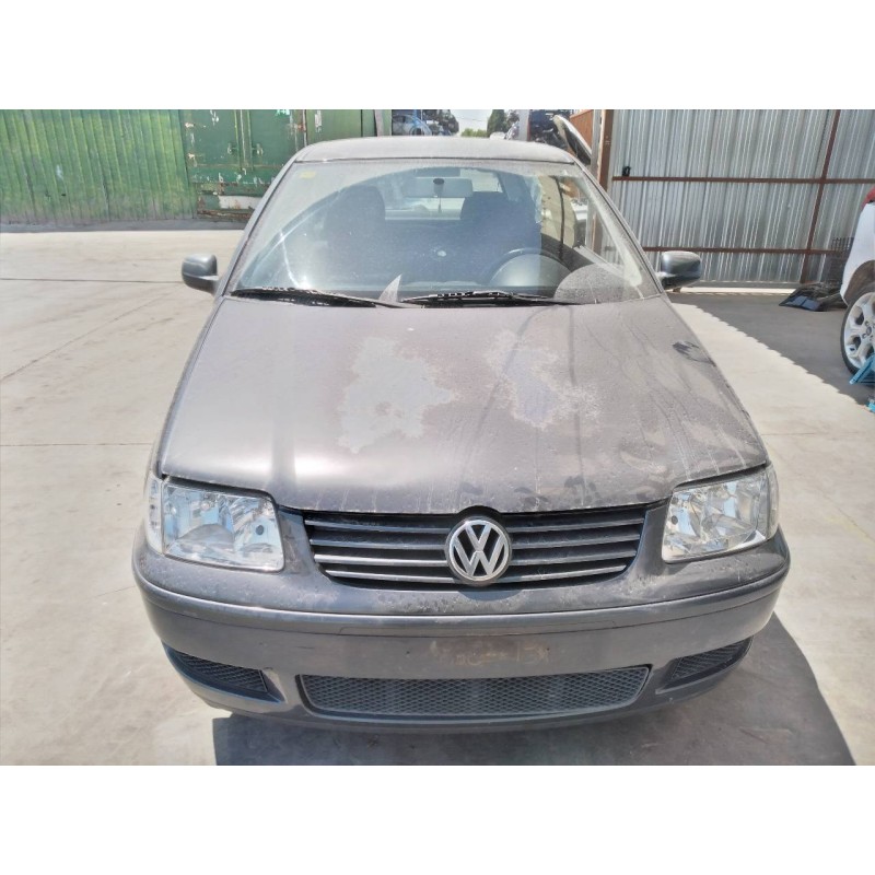volkswagen polo berlina (6n2) del año 2001