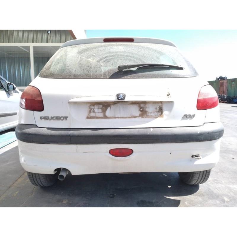 peugeot 206 berlina del año 2003
