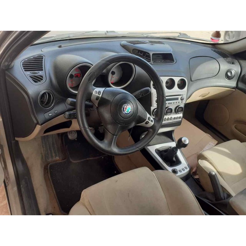 alfa romeo 156 del año 2005