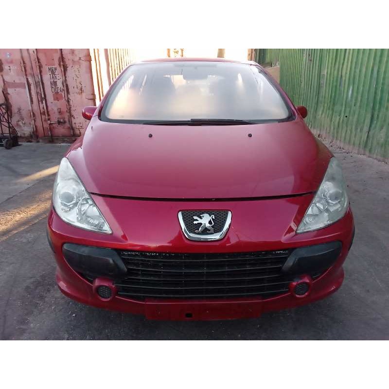 peugeot 307 berlina (s2) del año 2008