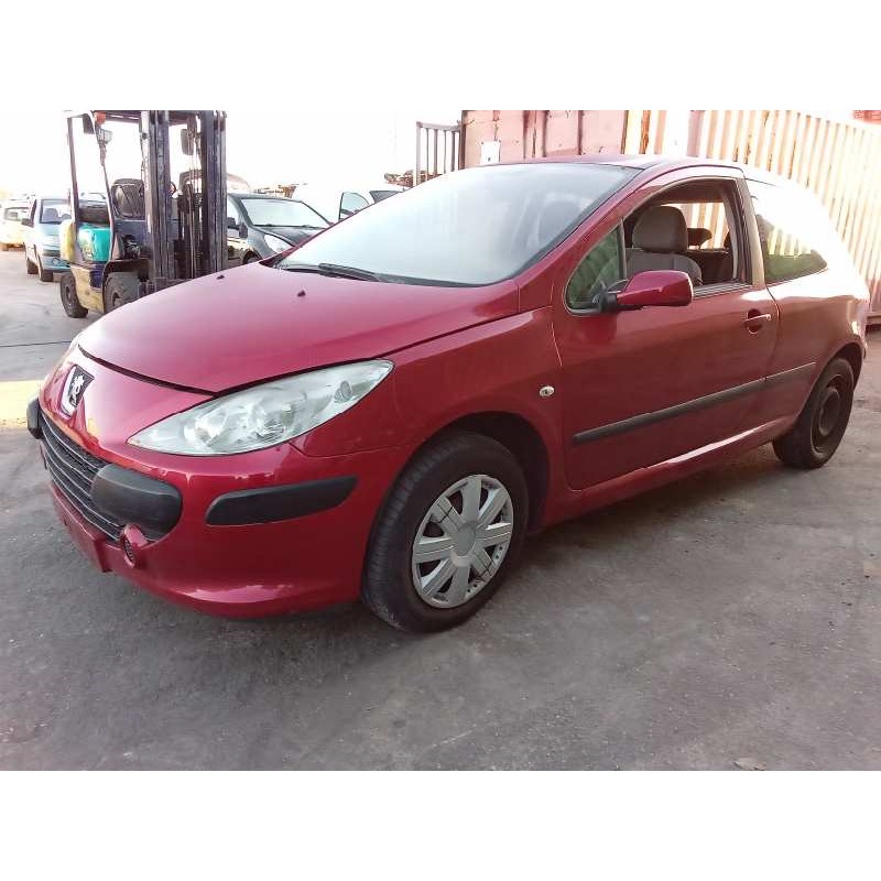 peugeot 307 berlina (s2) del año 2008