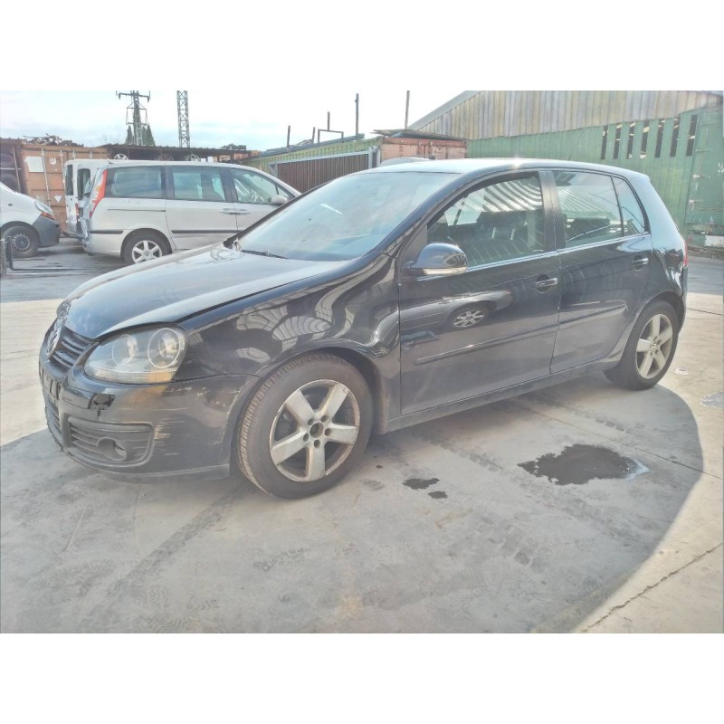 volkswagen golf v berlina (1k1) del año 2007