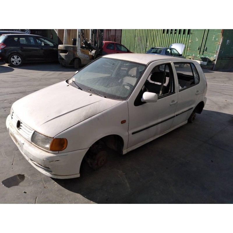 volkswagen polo berlina (6n1) del año 1995