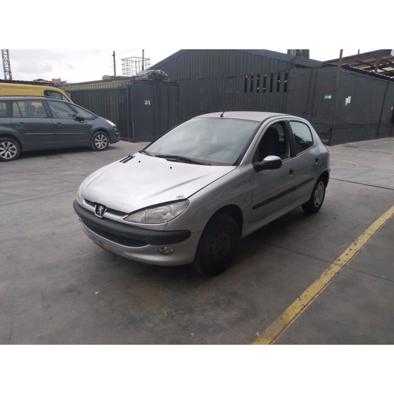 peugeot 206 berlina del año 1999