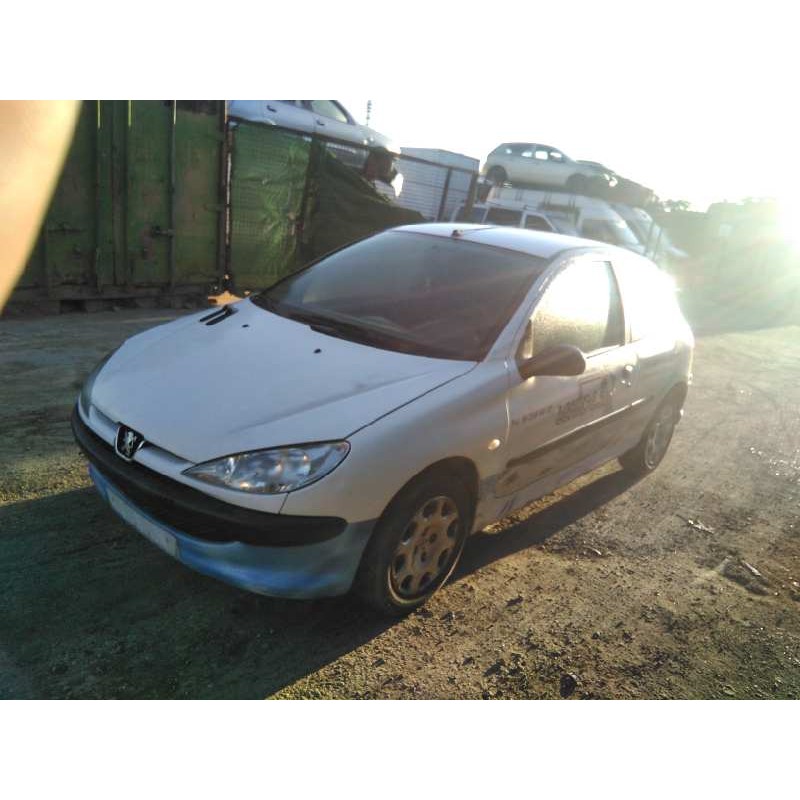 peugeot 206 berlina del año 2004