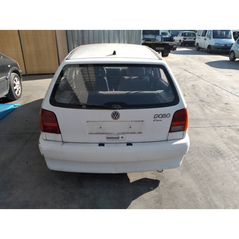 volkswagen polo berlina (6n1) del año 1995