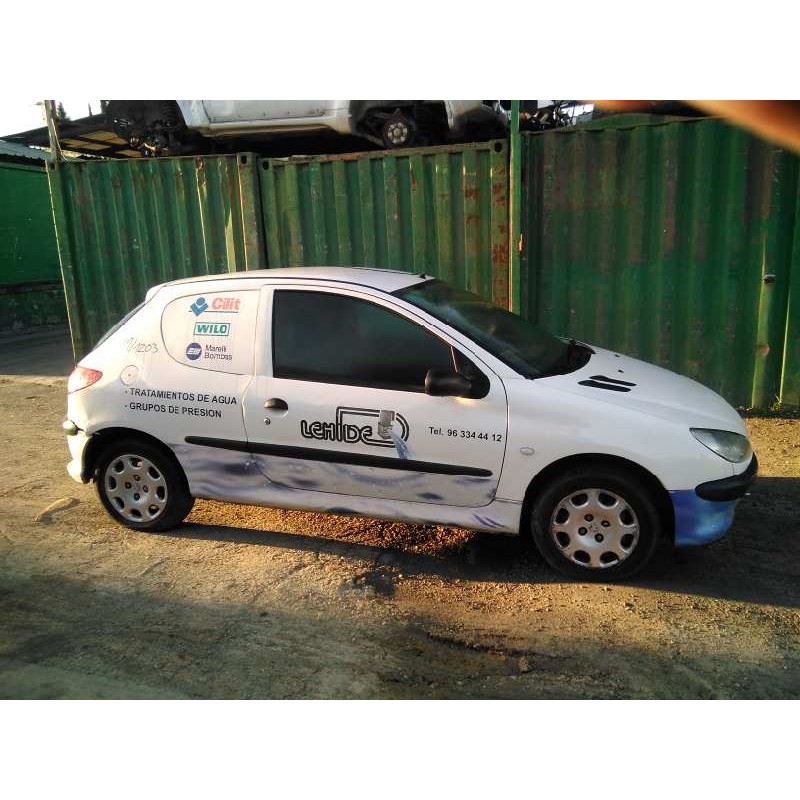 peugeot 206 berlina del año 2004