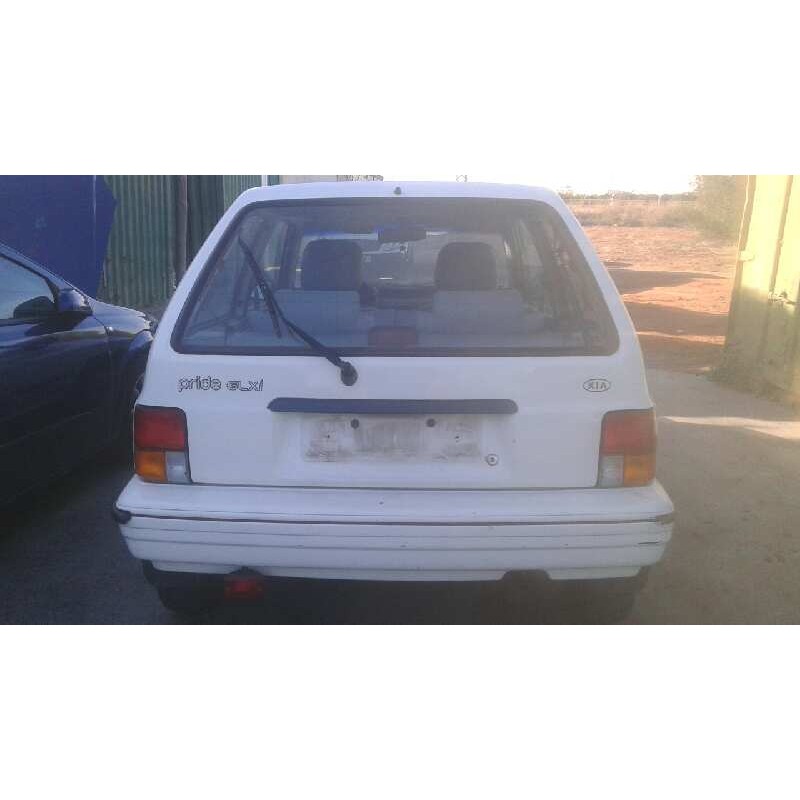 kia pride del año 2000