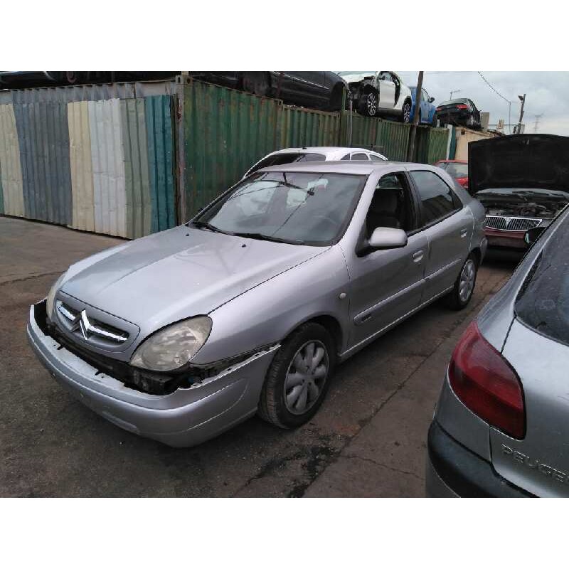 citroën xsara berlina del año 2001
