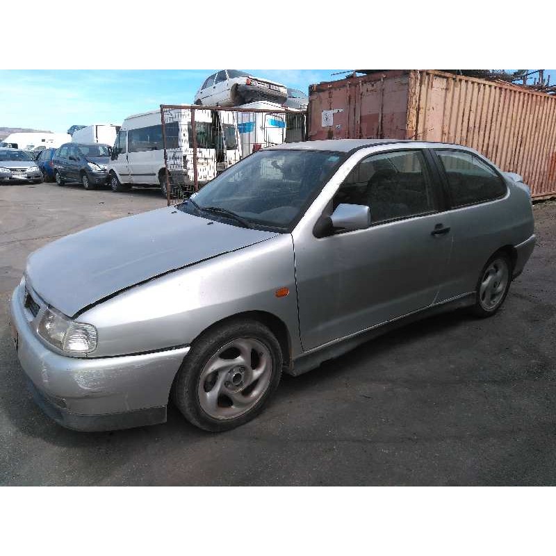 seat cordoba berlina (6k2) del año 1998