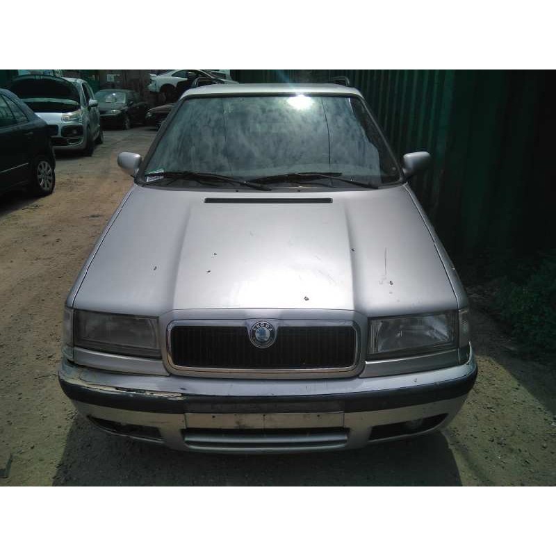 skoda felicia combi ( 795) del año 2000
