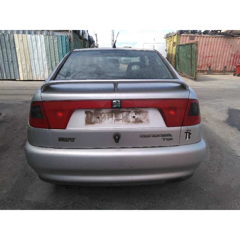 seat cordoba berlina (6k2) del año 1998
