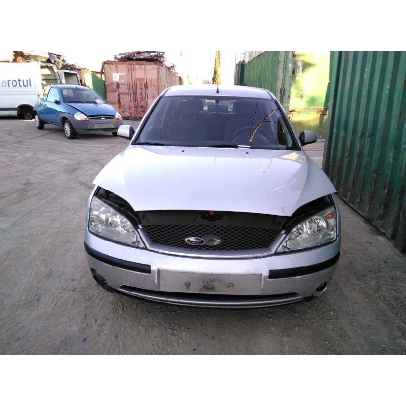 ford mondeo berlina (ge) del año 2001