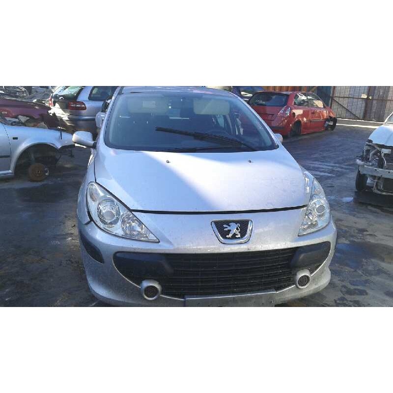 peugeot 307 berlina (s2) del año 2007
