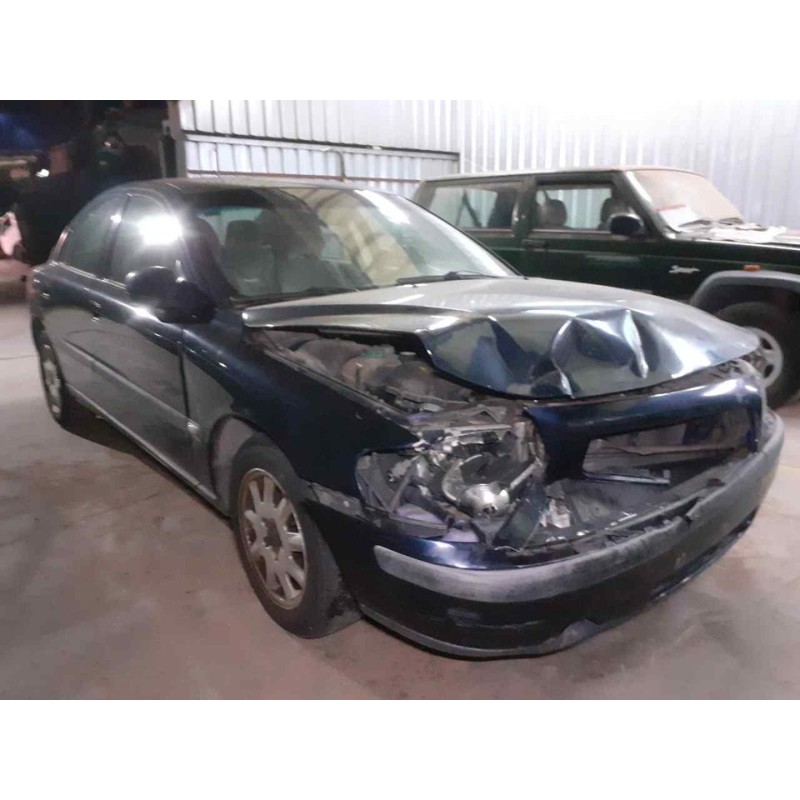 volvo s60 berlina del año 2001