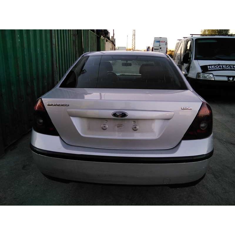 ford mondeo berlina (ge) del año 2001