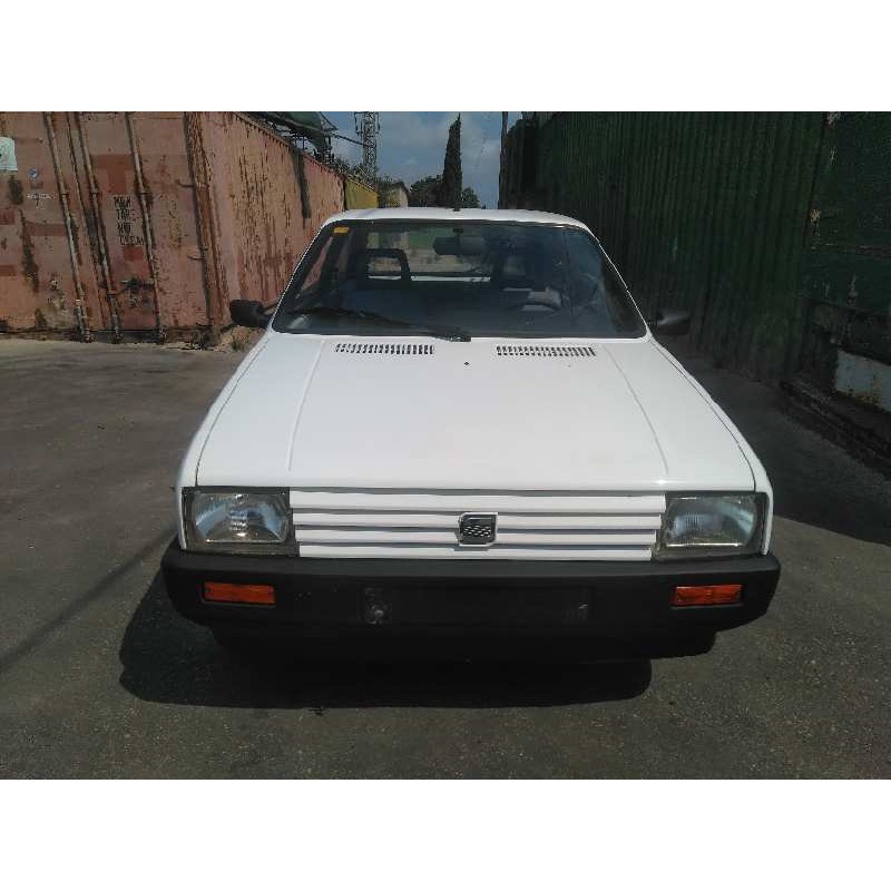 seat ibiza del año 1989