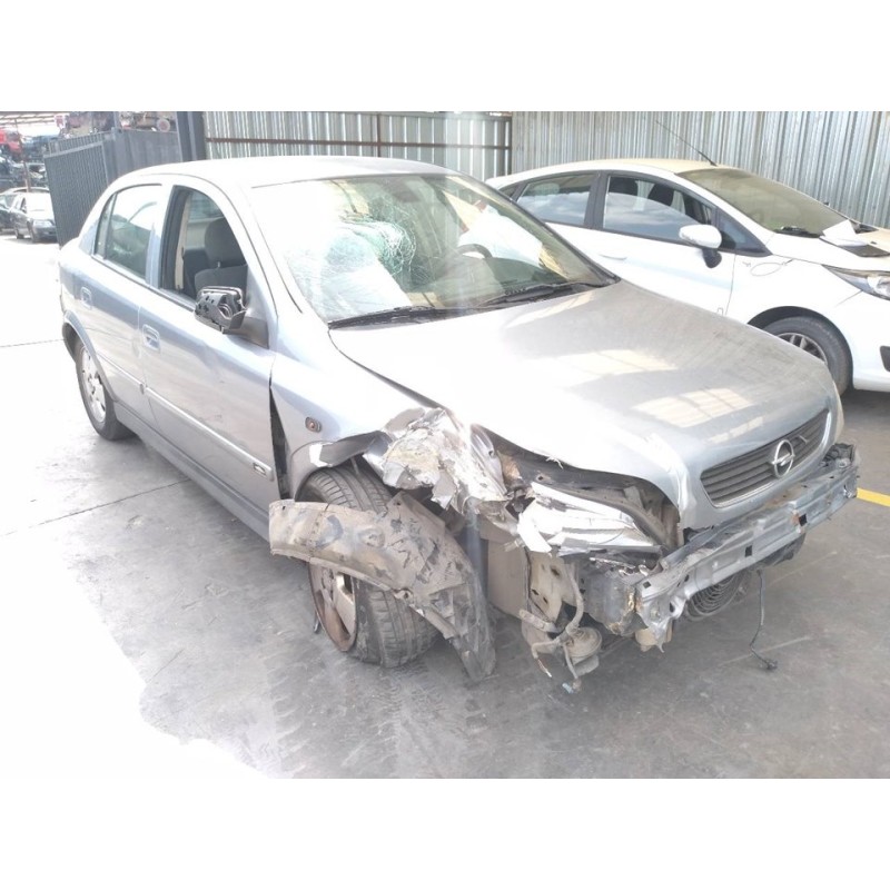 opel astra g berlina del año 2003