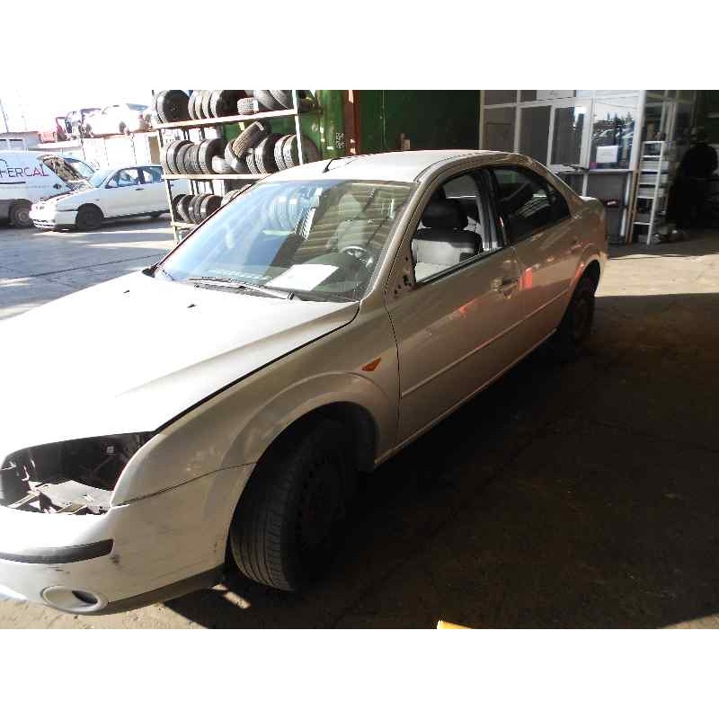 ford mondeo berlina (ge) del año 2001