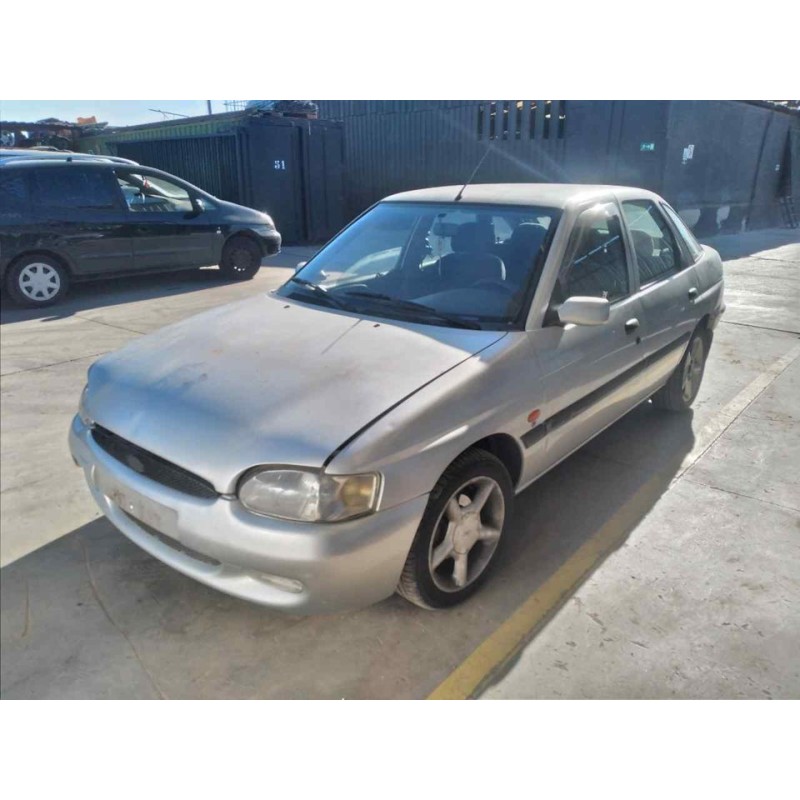 ford escort berlina/turnier del año 1998