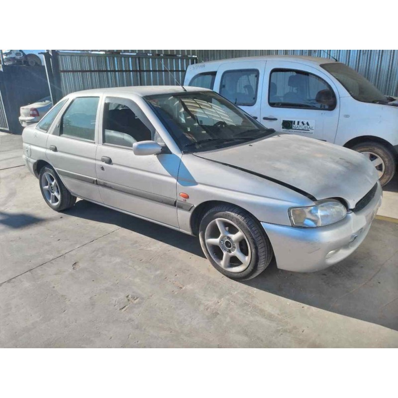 ford escort berlina/turnier del año 1998