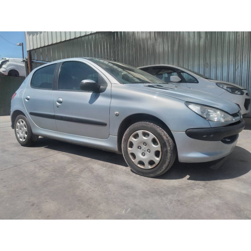 peugeot 206 berlina del año 2005