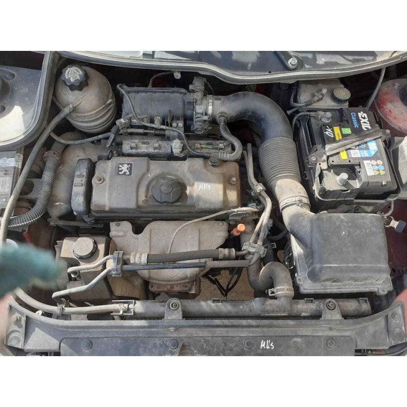 peugeot 206 berlina del año 2002