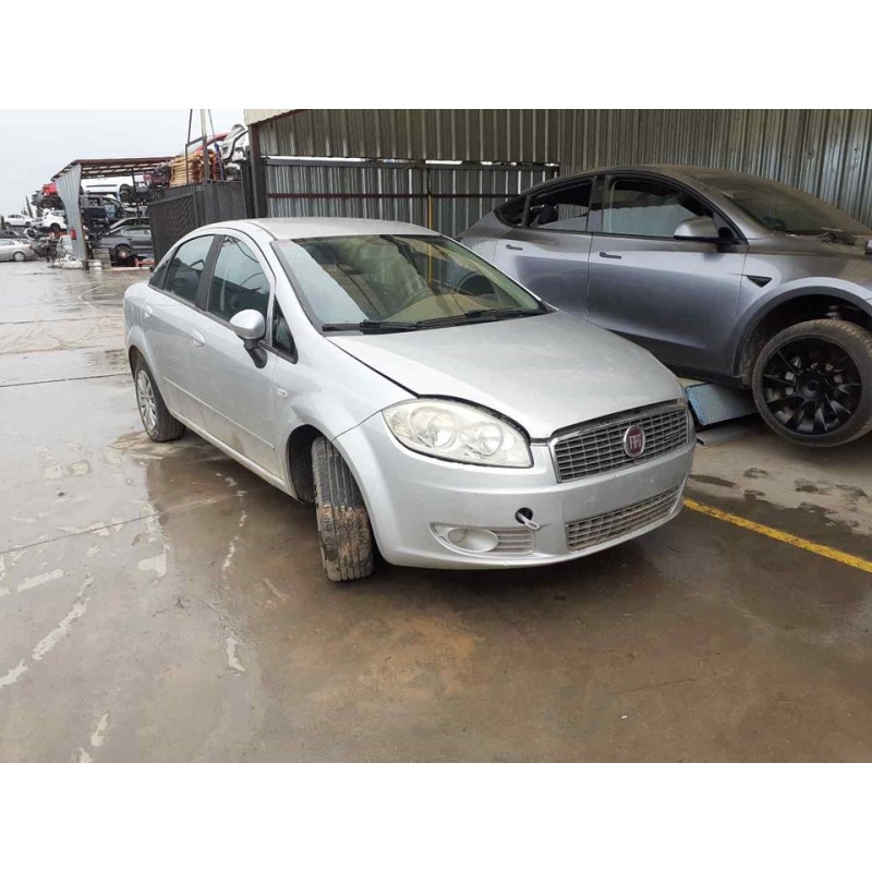 fiat linea (110) del año 2012