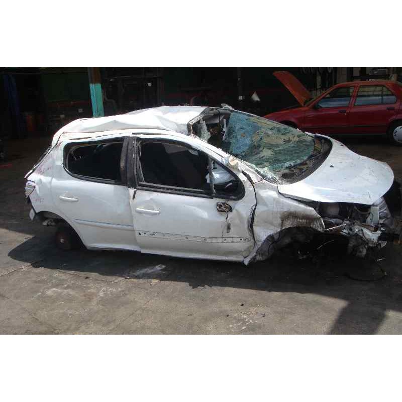 peugeot 207 del año 2009