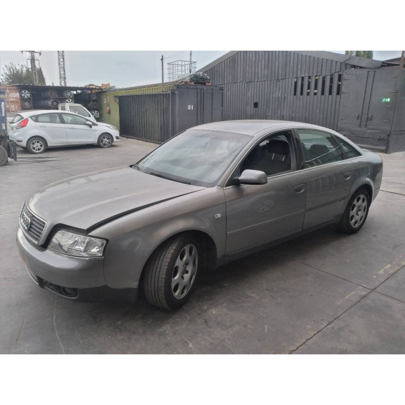 audi a6 berlina (4b2) del año 2002