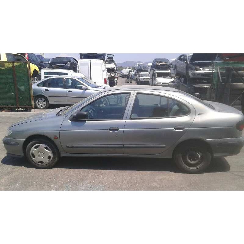 renault megane i classic (la0) del año 1997