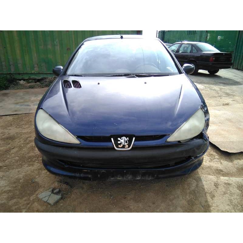peugeot 206 berlina del año 2002