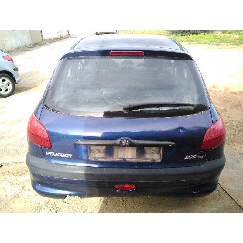 peugeot 206 berlina del año 2002