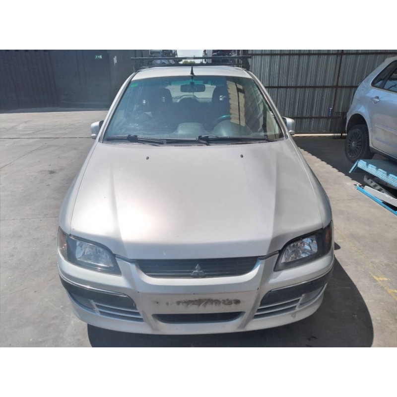 mitsubishi space star (dg0) del año 2005