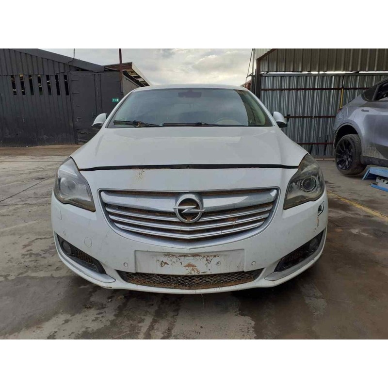 opel insignia berlina del año 2014