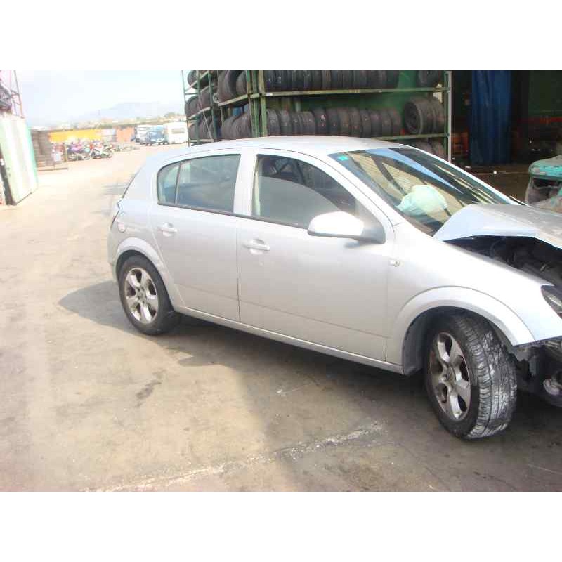 opel astra h ber. del año 2004