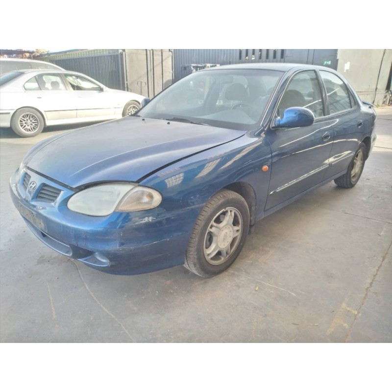 hyundai lantra berlina (rd) del año 1998