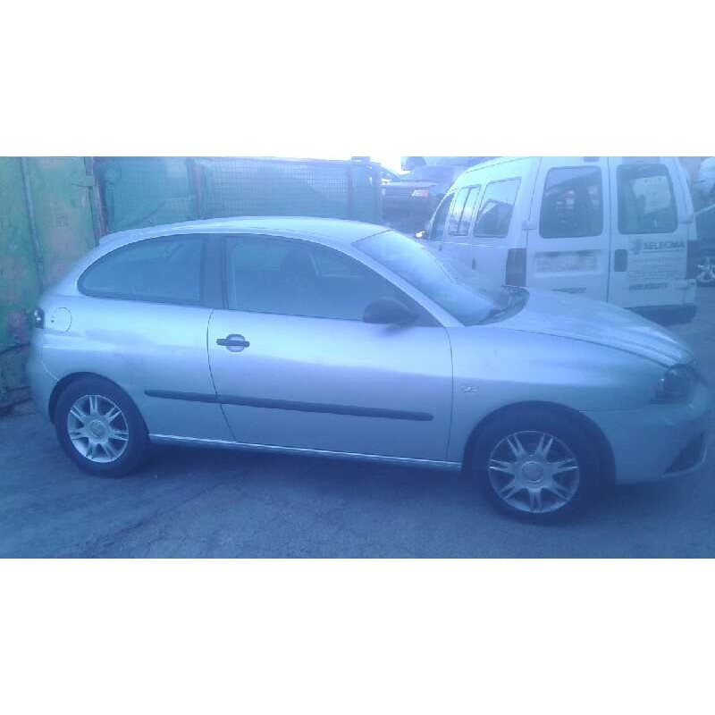 seat ibiza (6l1) del año 2007