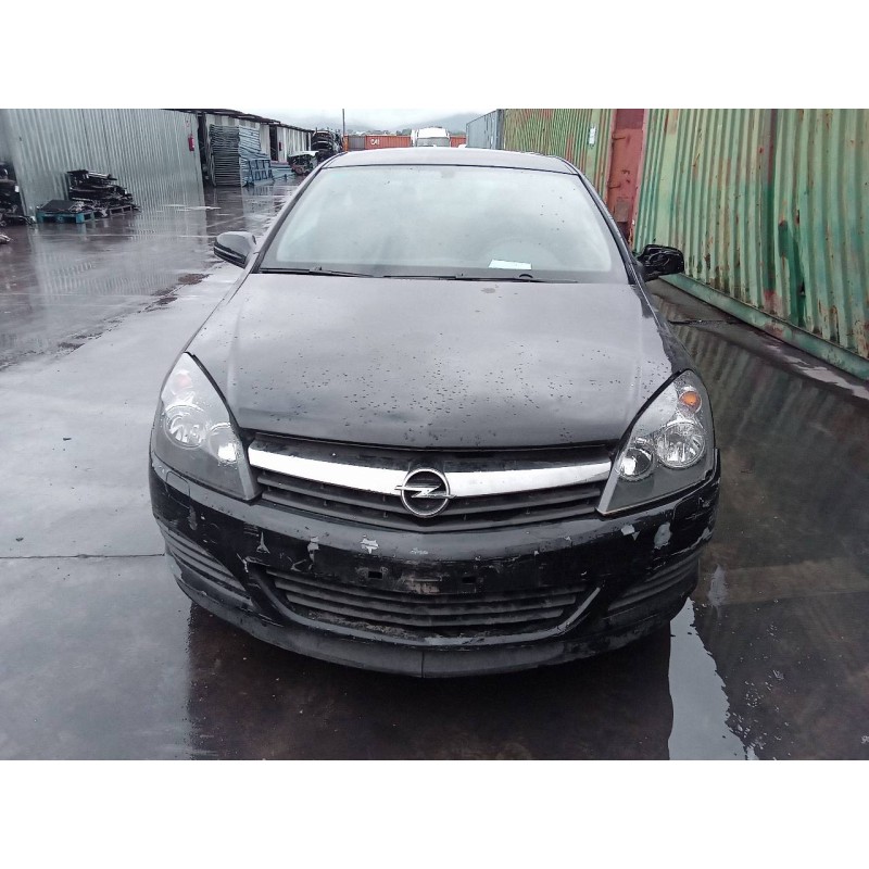 opel astra gtc del año 2005
