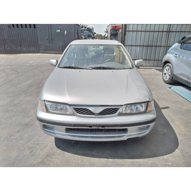 nissan almera (n15) del año 1999