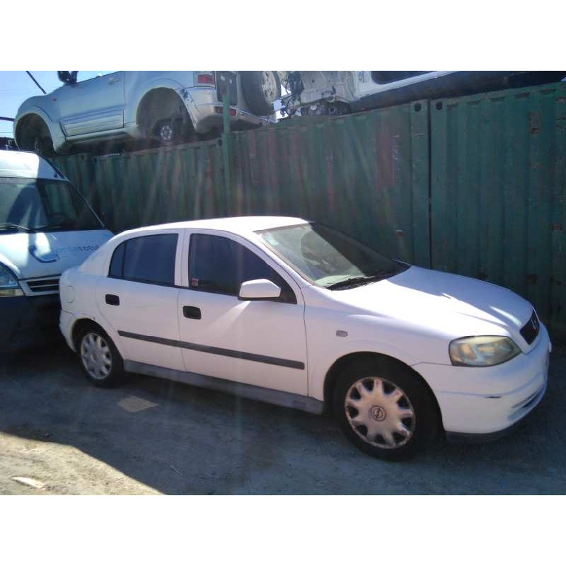 opel astra g berlina del año 1998